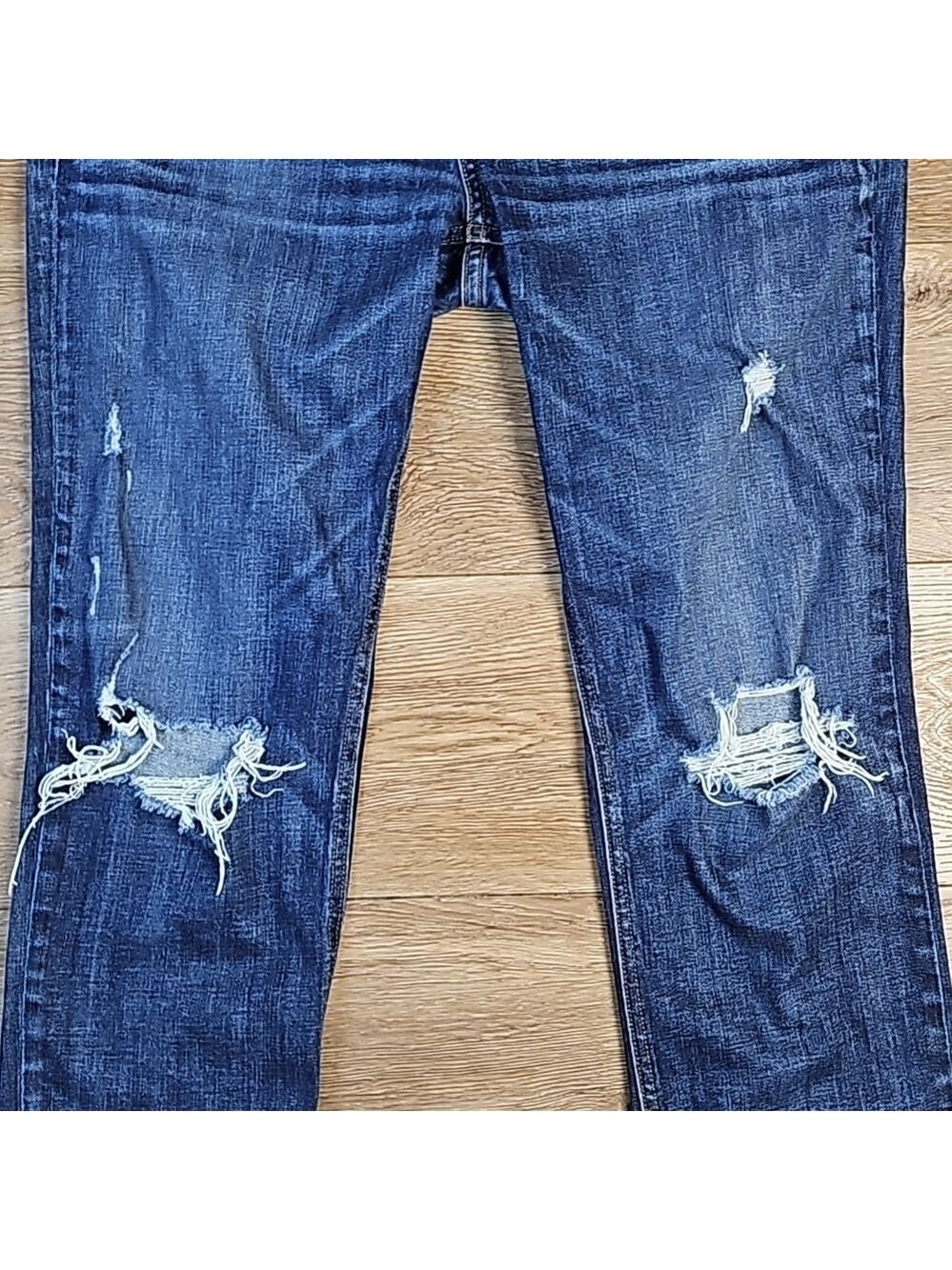 Rag & Bone Dre Low Rise Slim Boyfriend Distressed Destructed Jean in Harper Wash - Picture 6 of 16
